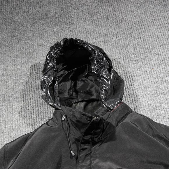 TUMI T-Tech Packable Hoodie Men's L Black Travel Weatherproof Reflective Luxury - Picture 8 of 10